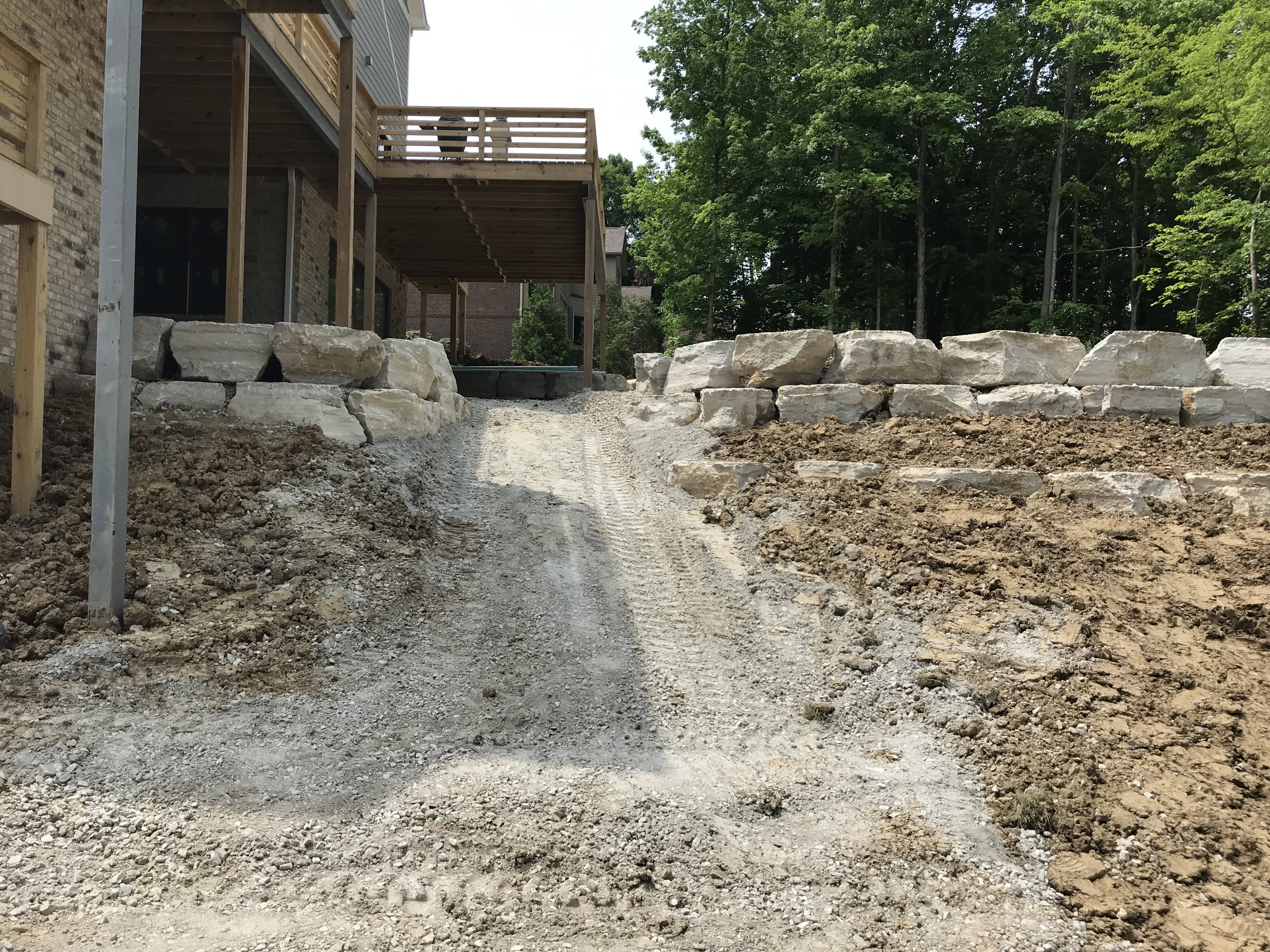 Geist Boulder Wall