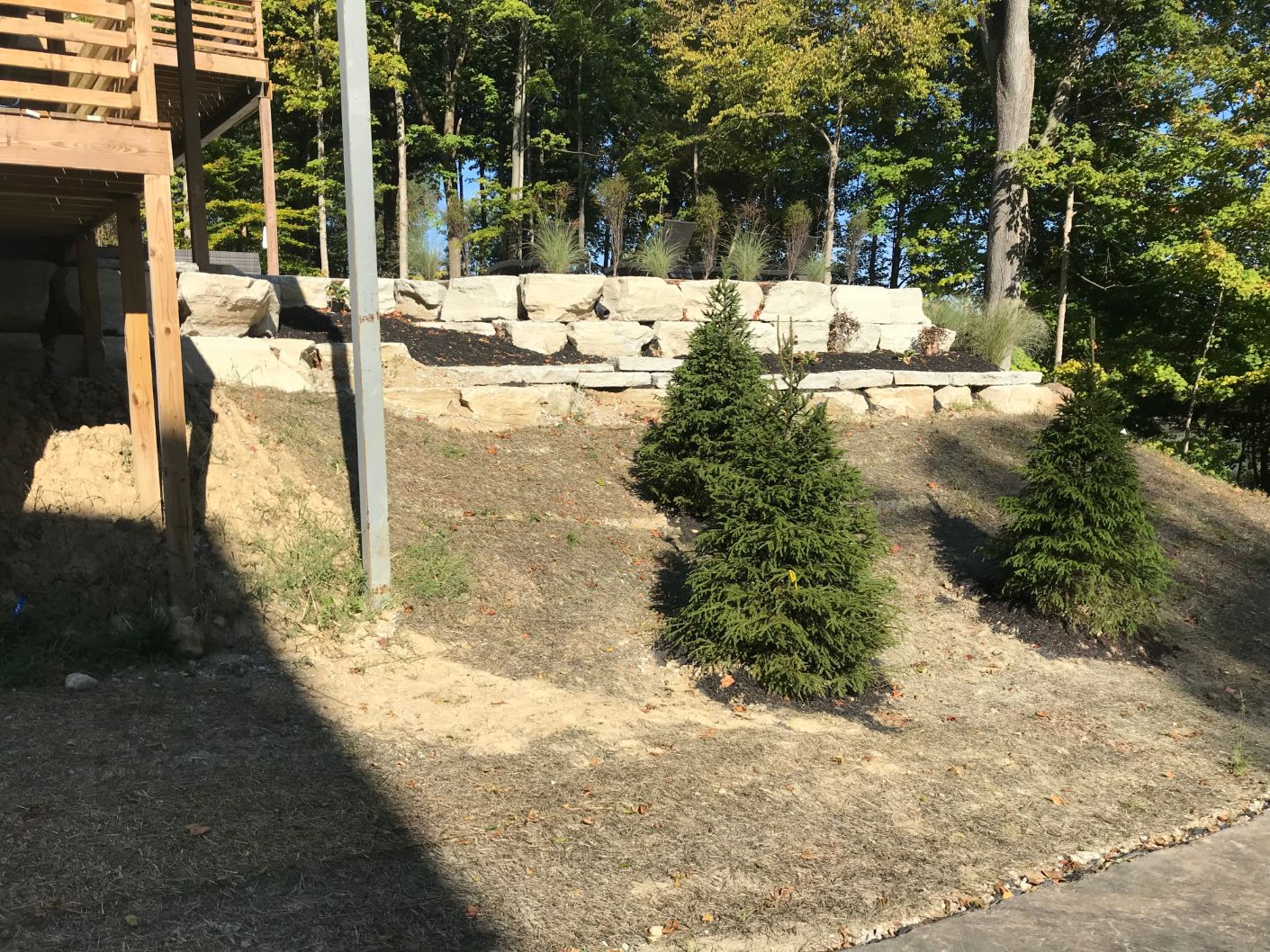 Geist Boulder Wall