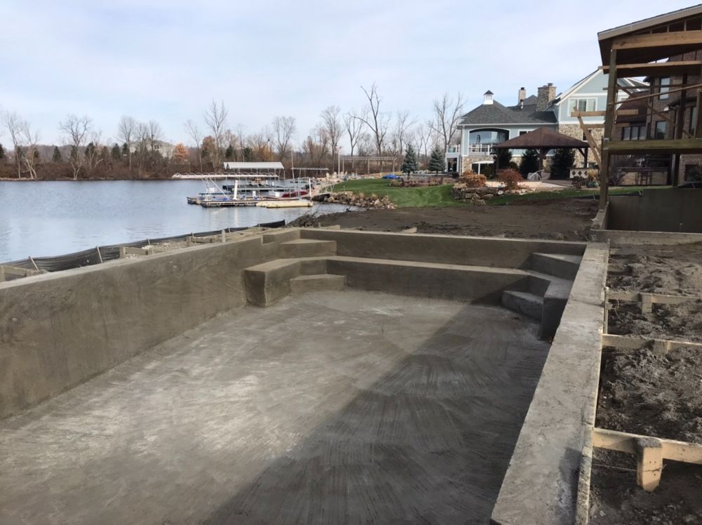 Sport Pool on the Water