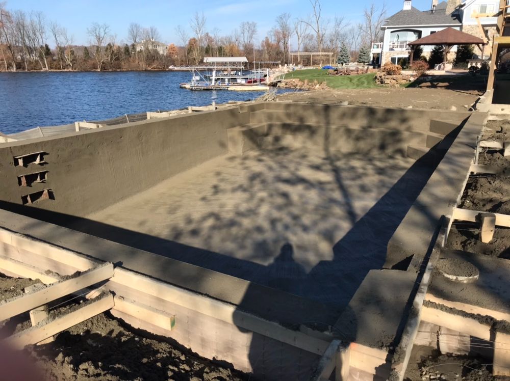 Sport Pool on the Water