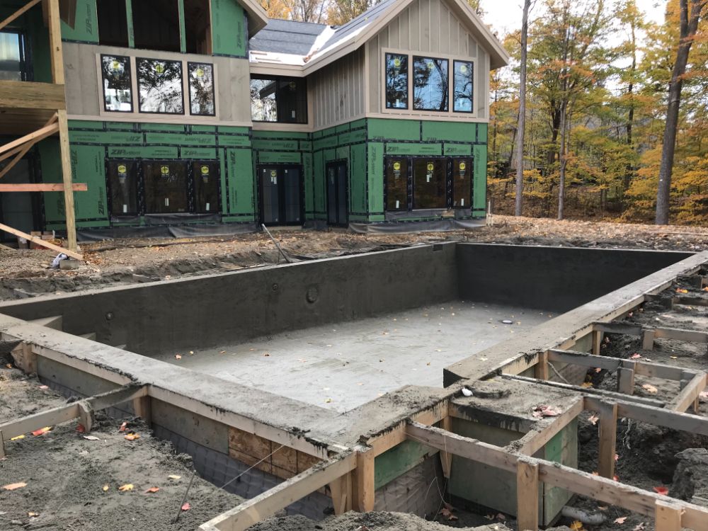 Geist Ridge Pool For the Whole Family