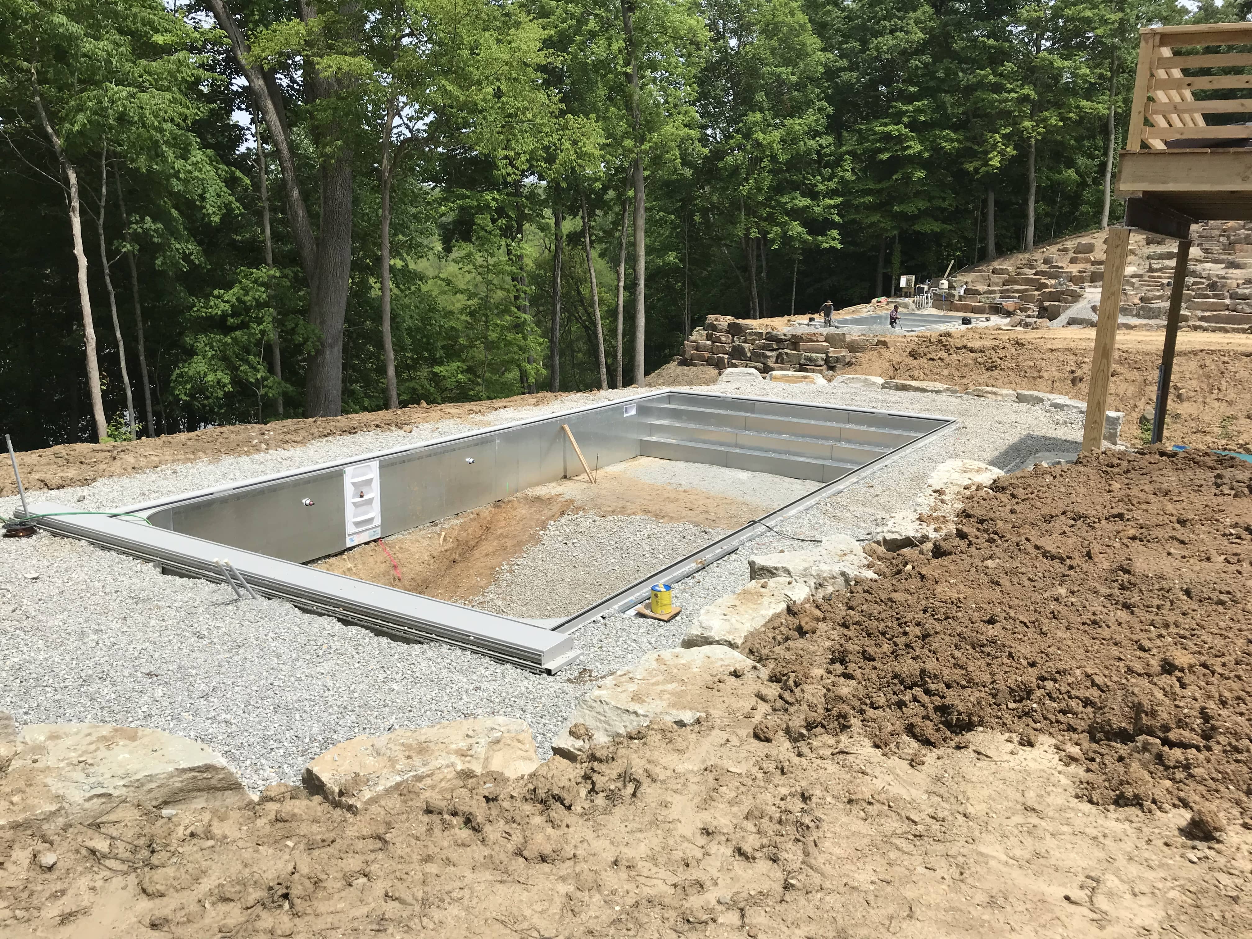 Geist Boulder Wall