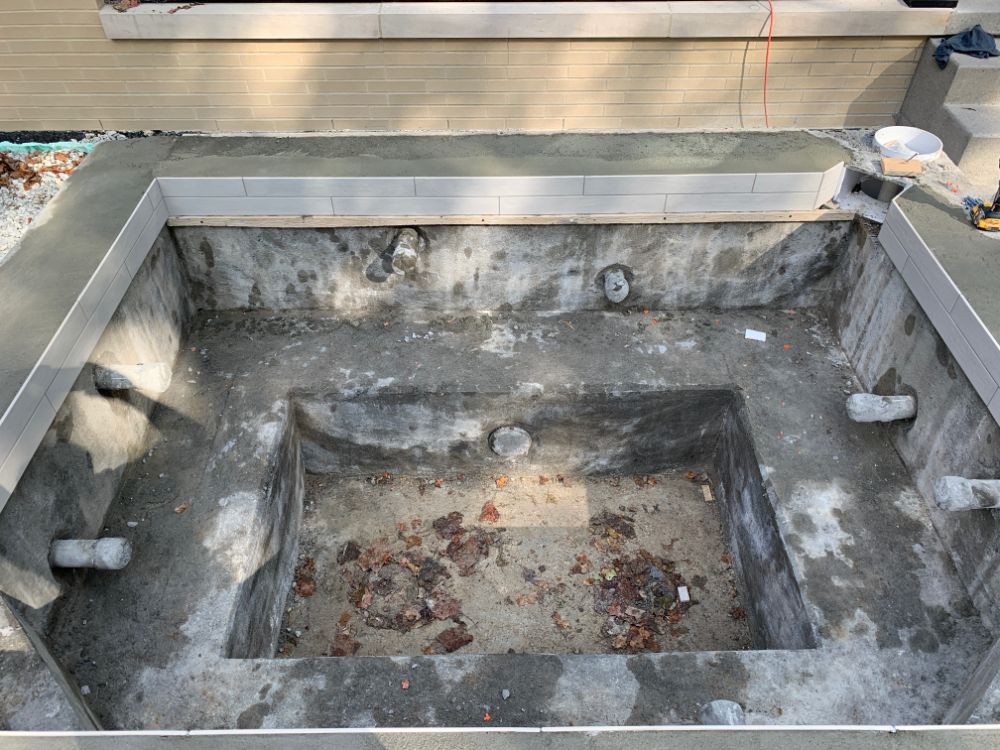 Meridian Hills Hot Tub
