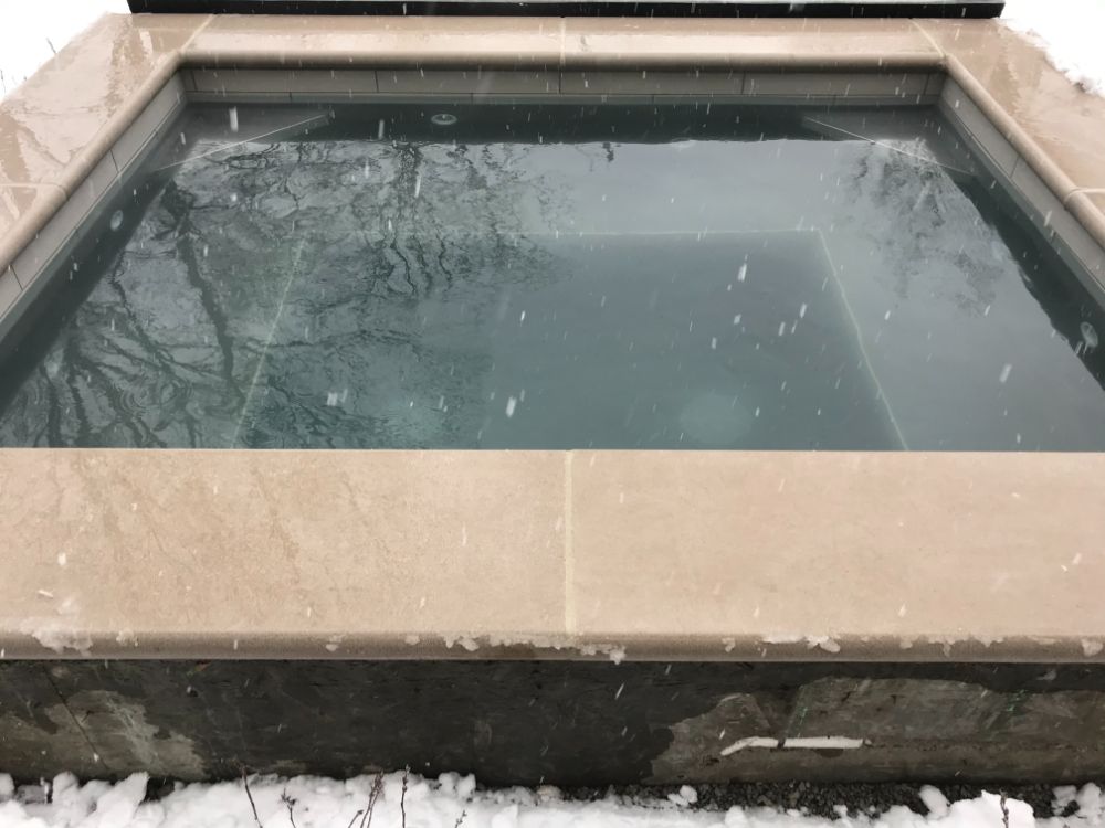 Meridian Hills Hot Tub