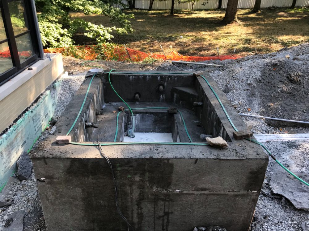 Meridian Hills Hot Tub