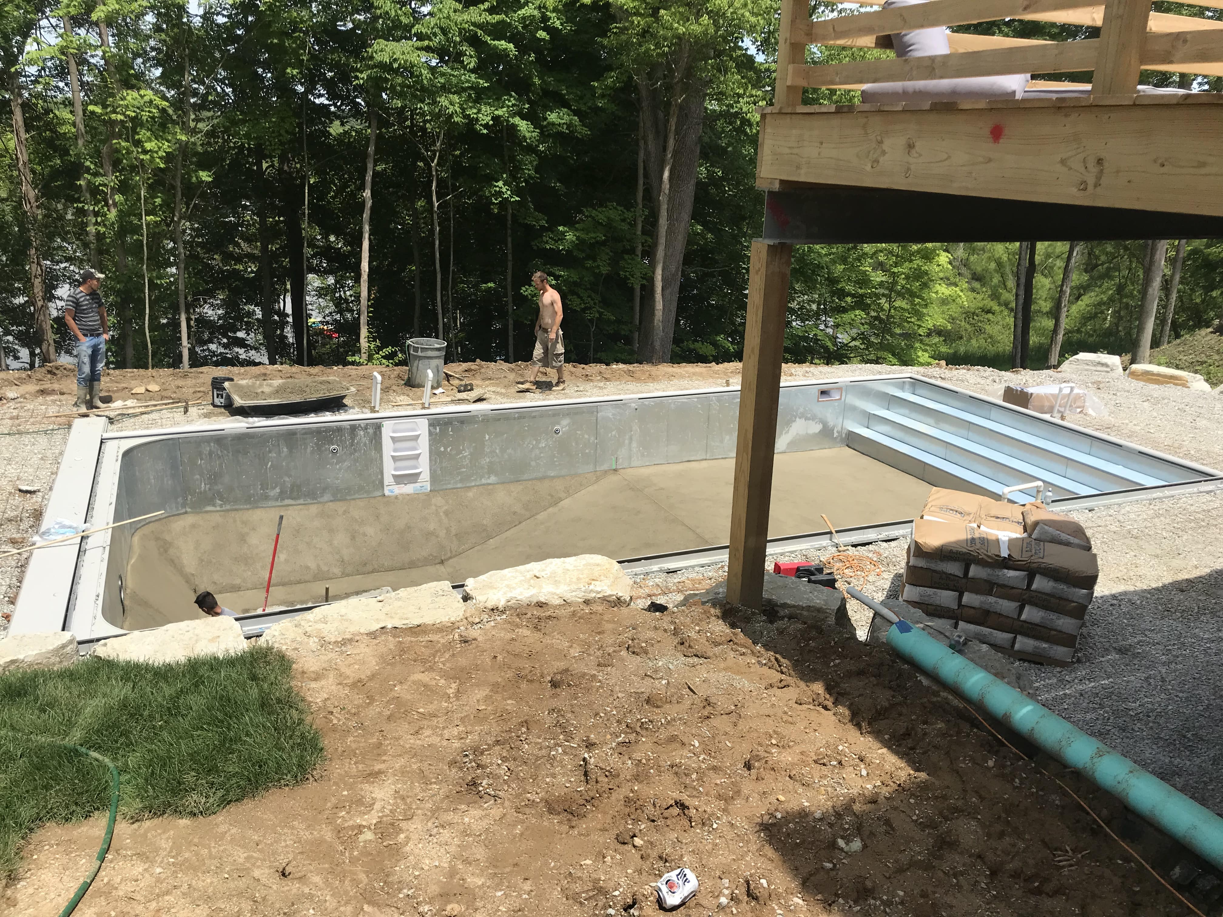 Geist Boulder Wall