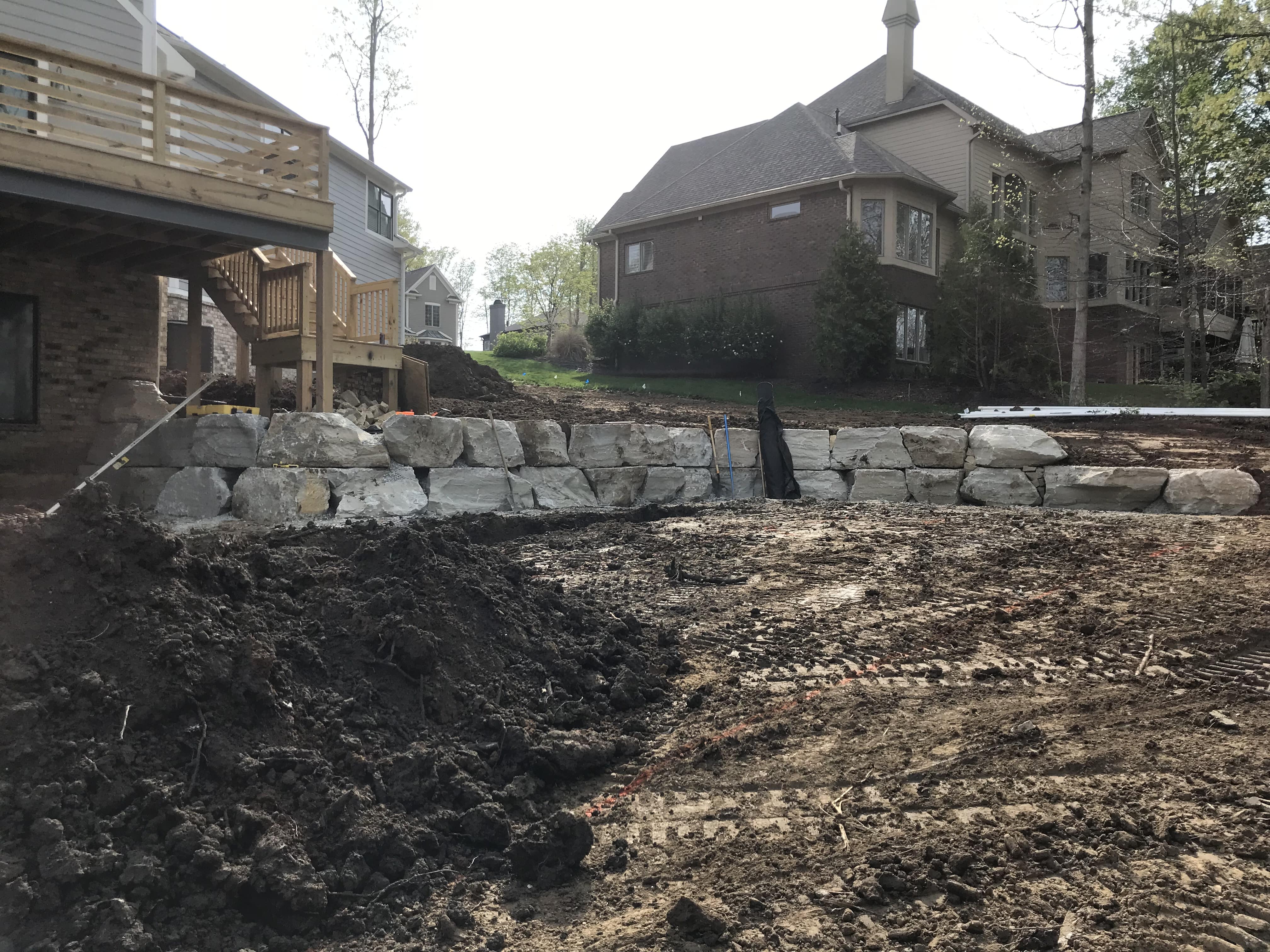 Geist Boulder Wall