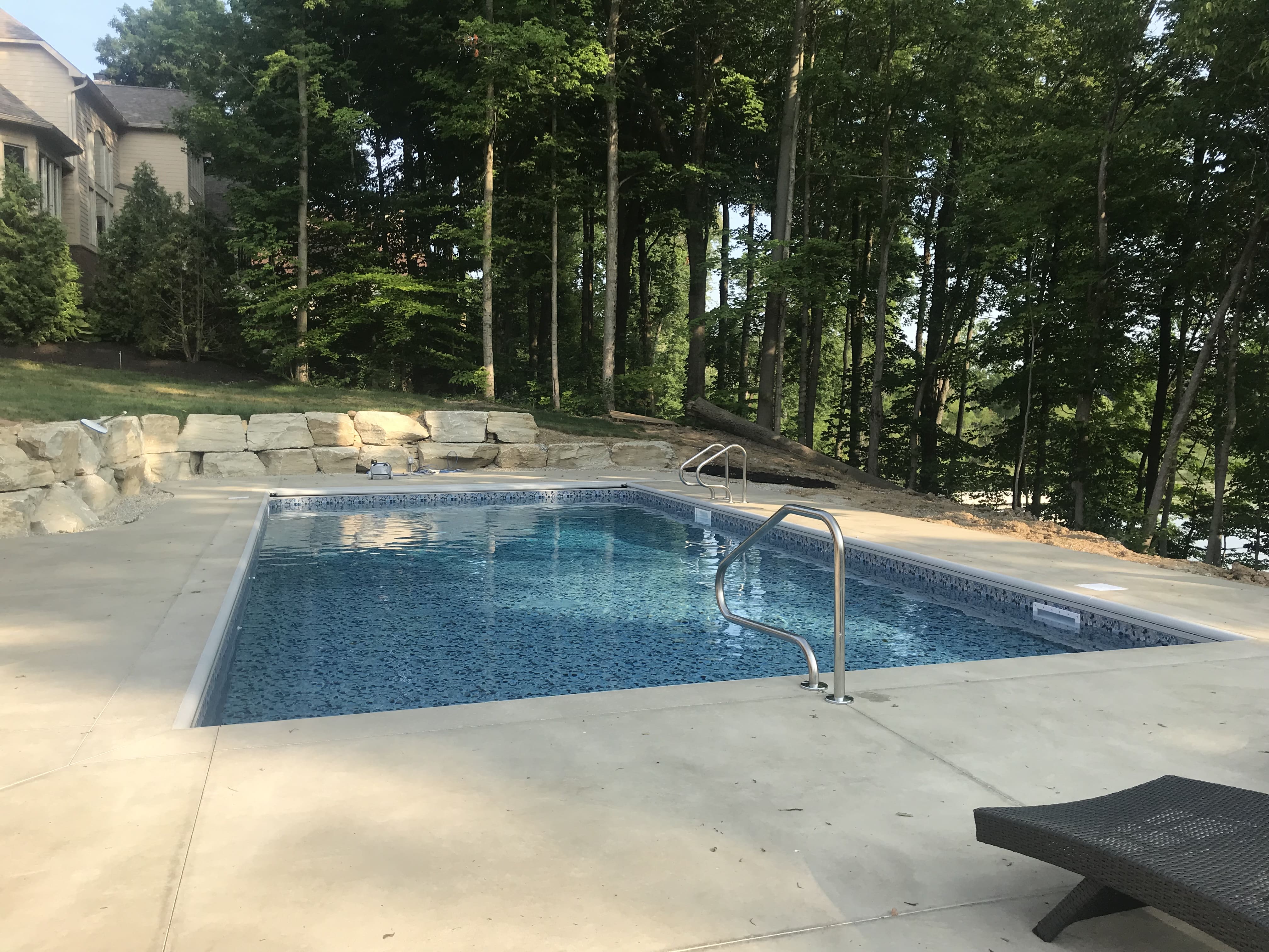 Geist Boulder Wall