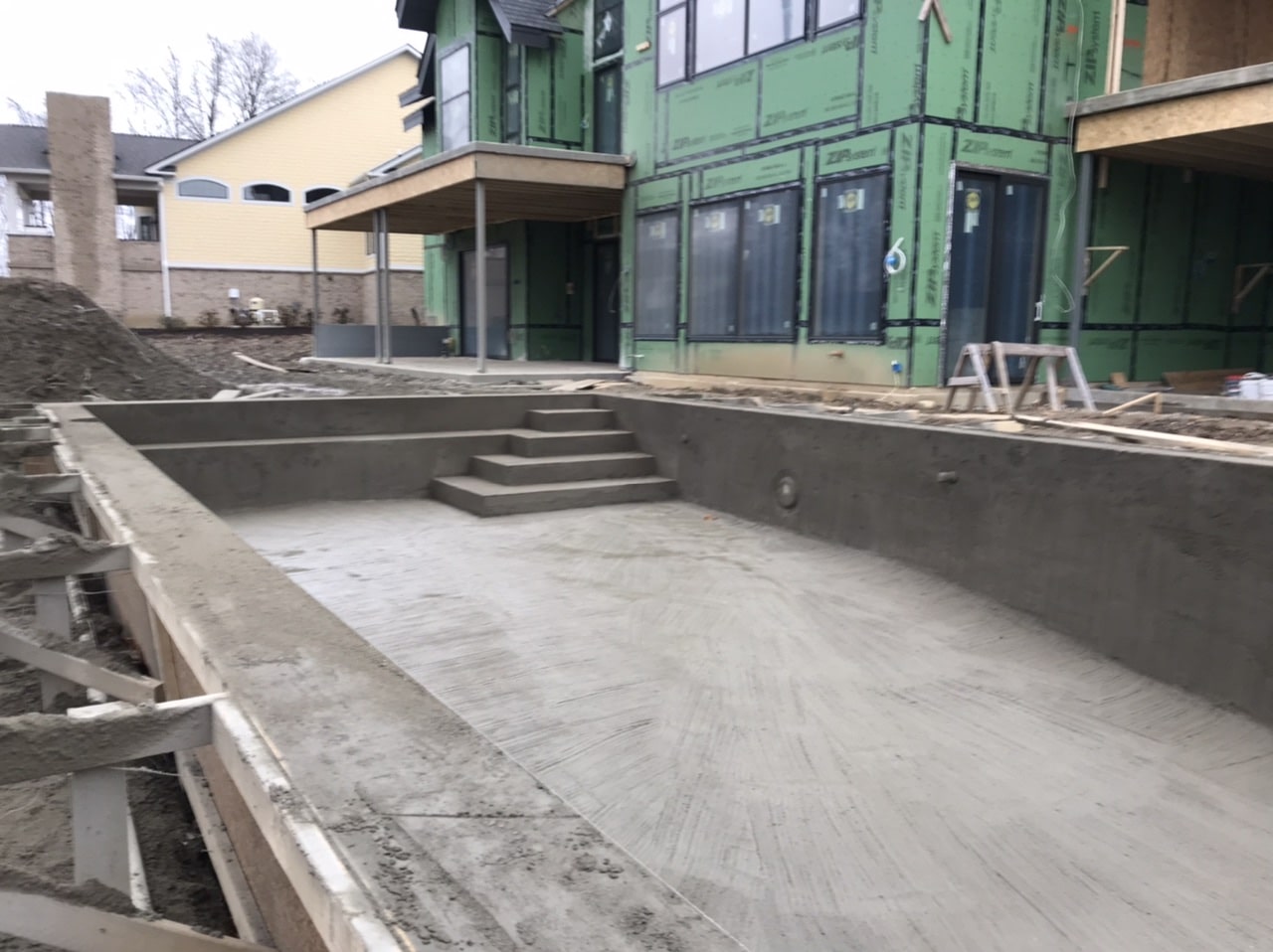 Builder-Worthy Pool
