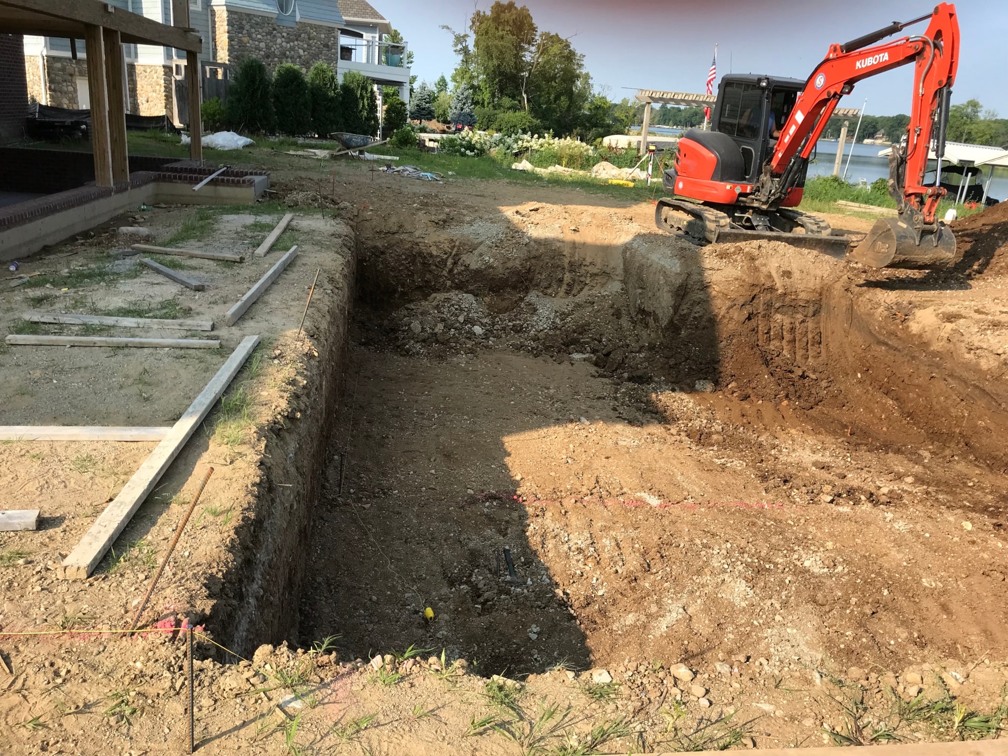 Full Length Entry Pool on Geist