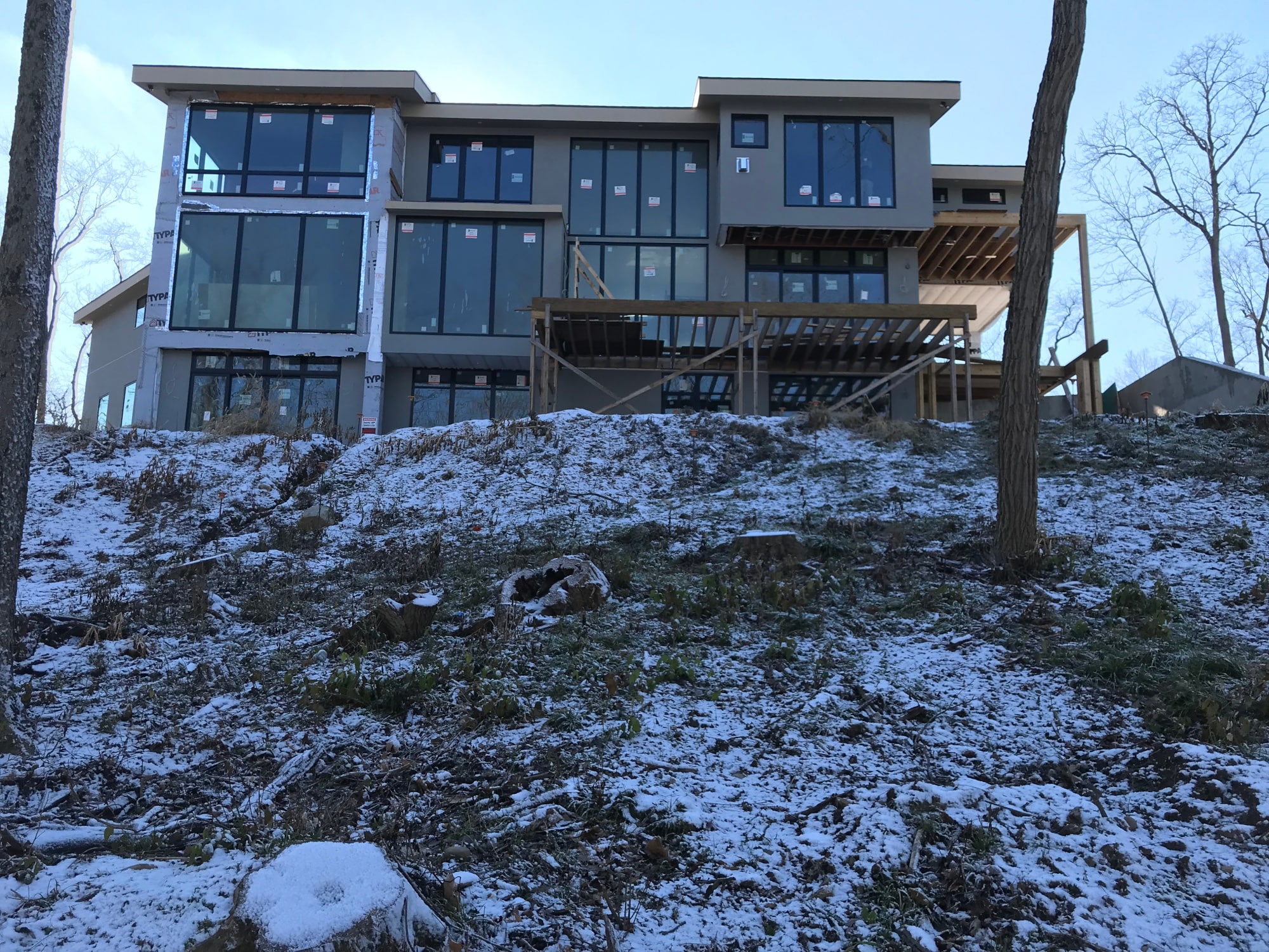 Fishers Pool and Spa on Ravine